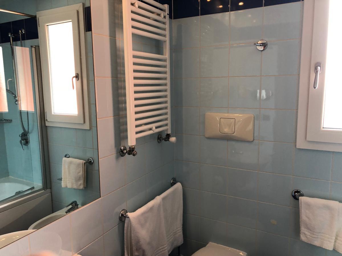 Hotel Dal Ponte バッサーノ・デル・グラッパ エクステリア 写真